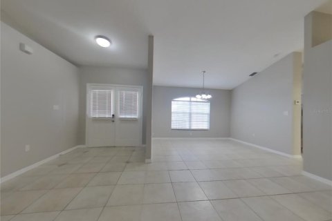 Casa en alquiler en Punta Gorda, Florida, 3 dormitorios, 156.45 m2 № 1778598 - foto 2