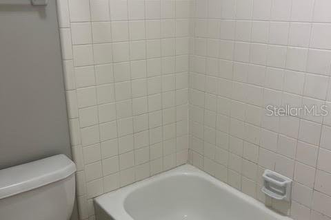 Condominio en alquiler en Orlando, Florida, 3 dormitorios, 115.57 m2 № 1628523 - foto 10