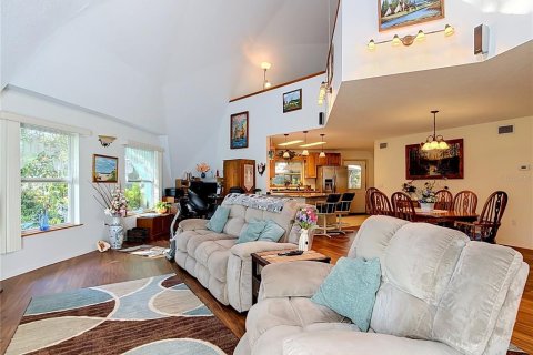 Casa en venta en Dover, Florida, 3 dormitorios, 191.94 m2 № 2386216 - foto 19
