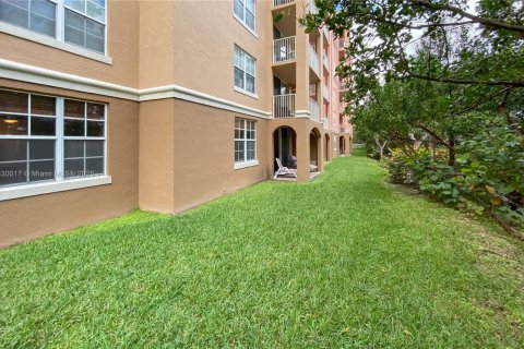 Condo in Aventura, Florida, 2 bedrooms  № 1804381 - photo 13
