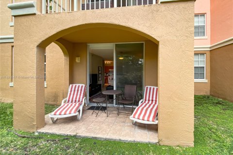Condo in Aventura, Florida, 2 bedrooms  № 1804381 - photo 11