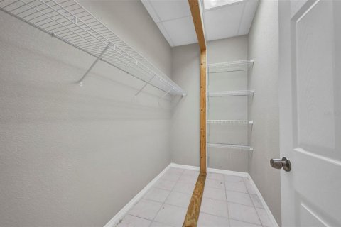 Immobilier commercial à louer à Port Charlotte, Floride: 1820.61 m2 № 1856620 - photo 2
