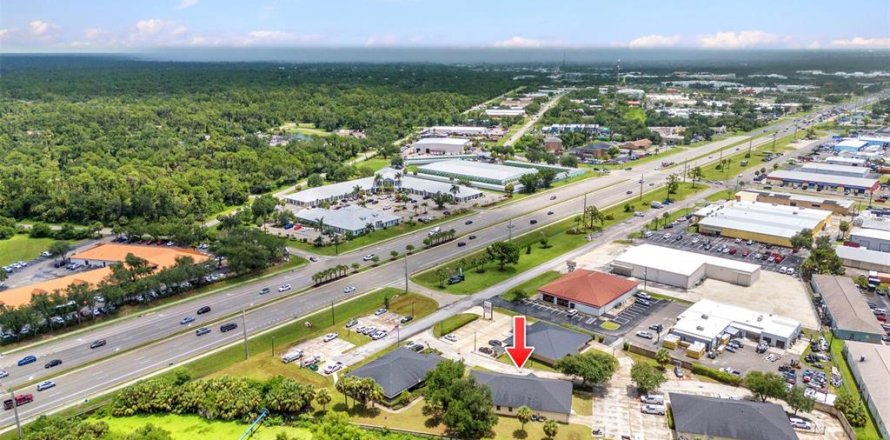 Immobilier commercial à Port Charlotte, Floride 1820.61 m2 № 1856620