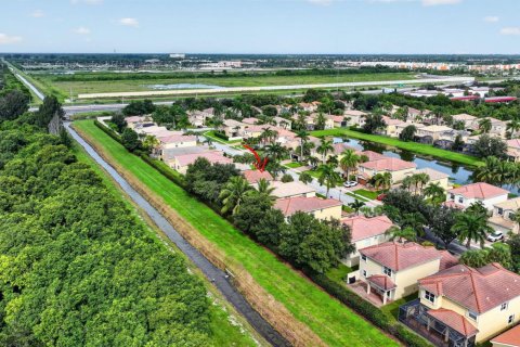 Villa ou maison à vendre à Boynton Beach, Floride: 3 chambres, 171.22 m2 № 2382165 - photo 29