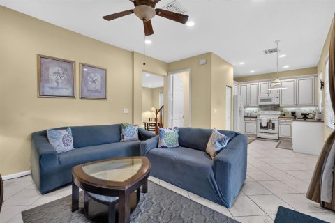 Villa ou maison à vendre à Boynton Beach, Floride: 3 chambres, 171.22 m2 № 2382165 - photo 10