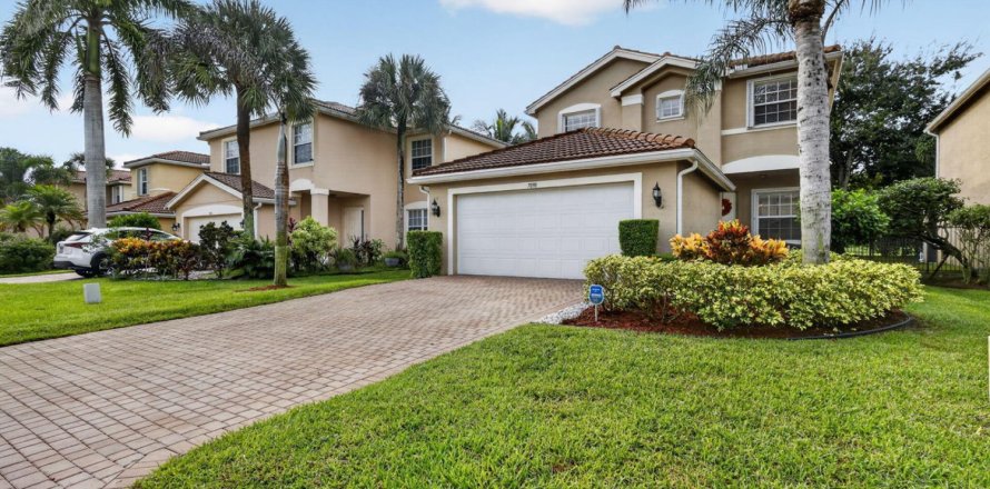 Villa ou maison à Boynton Beach, Floride 3 chambres, 171.22 m2 № 2382165