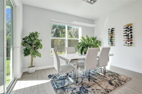 Villa ou maison à vendre à Boynton Beach, Floride: 5 chambres, 251.58 m2 № 1995032 - photo 16