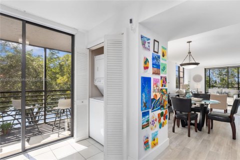 Copropriété à vendre à Pembroke Pines, Floride: 2 chambres, 110.27 m2 № 1963181 - photo 6