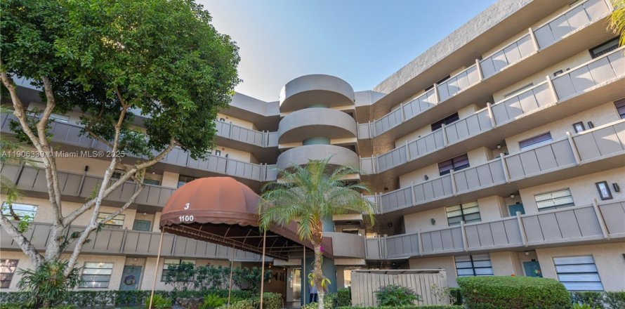 Condo à Pembroke Pines, Floride, 2 chambres № 1963181
