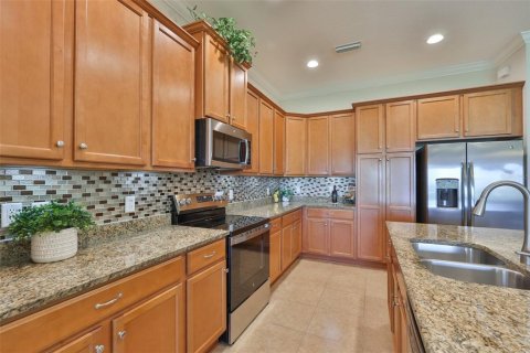House in Sun City Center, Florida 2 bedrooms, 200.02 sq.m. № 2097207 - photo 11