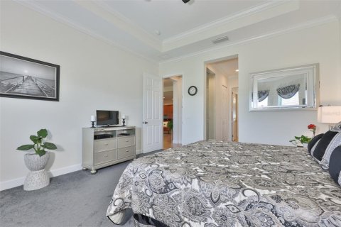 House in Sun City Center, Florida 2 bedrooms, 200.02 sq.m. № 2097207 - photo 20
