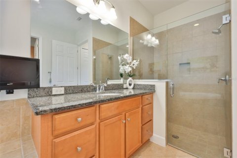 House in Sun City Center, Florida 2 bedrooms, 200.02 sq.m. № 2097207 - photo 19