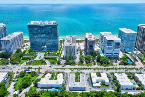 Снять в аренду кондоминиум в Бэл-Харбор, Флорида 1 спальня, 69.21м2, № 1997207 - фото 29