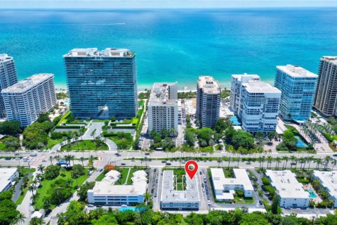 Condo in Bal Harbour, Florida, 1 bedroom  № 1997207