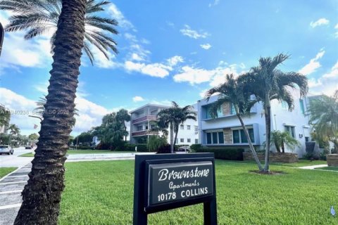 Снять в аренду кондоминиум в Бэл-Харбор, Флорида 1 спальня, 69.21м2, № 1997207 - фото 24