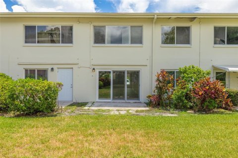 Condominio en venta en Saint Petersburg, Florida, 2 dormitorios, 94.3 m2 № 2199231 - foto 24