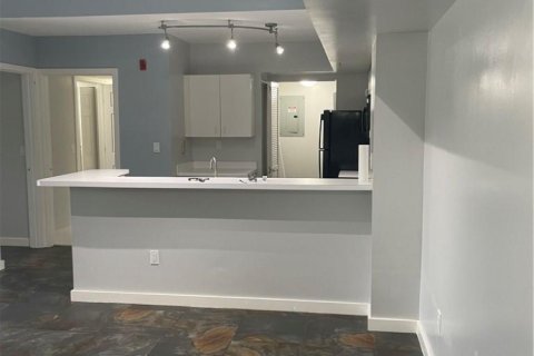 Copropriété à louer à Davie, Floride: 2 chambres, 104.42 m2 № 2260155 - photo 2
