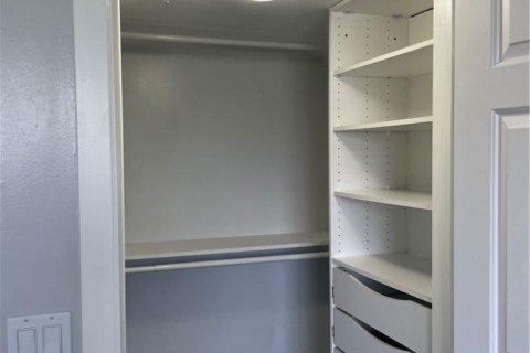 Copropriété à louer à Davie, Floride: 2 chambres, 104.42 m2 № 2260155 - photo 11