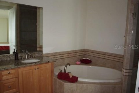 Condominio en alquiler en Englewood, Florida, 2 dormitorios, 128.58 m2 № 1813231 - foto 8