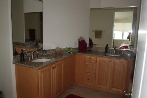 Condominio en alquiler en Englewood, Florida, 2 dormitorios, 128.58 m2 № 1813231 - foto 7