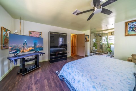 House in Miramar, Florida 4 bedrooms, 241.36 sq.m. № 2080652 - photo 29