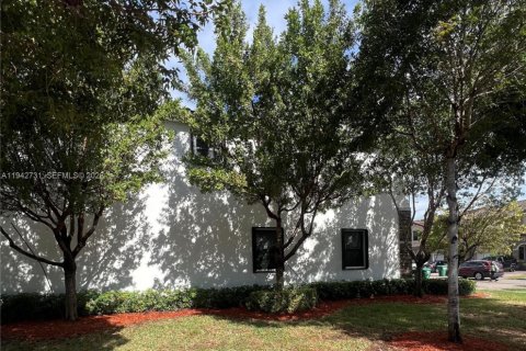 Adosado en venta en Homestead, Florida, 3 dormitorios, 169.92 m2 № 2000287 - foto 27