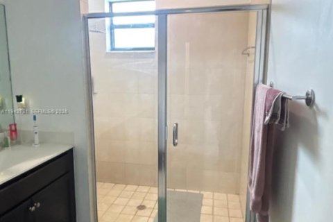 Adosado en venta en Homestead, Florida, 3 dormitorios, 169.92 m2 № 2000287 - foto 17