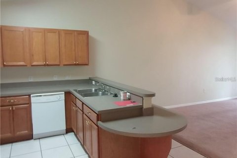 Apartamento en alquiler en Eustis, Florida, 3 dormitorios, 108.79 m2 № 1844343 - foto 8