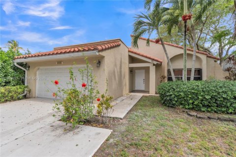Casa en Cooper City, Florida 4 dormitorios, 214.88 m2 № 2050521