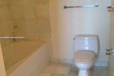 Condo in Miami, Florida, 1 bedroom  № 2088281 - photo 3