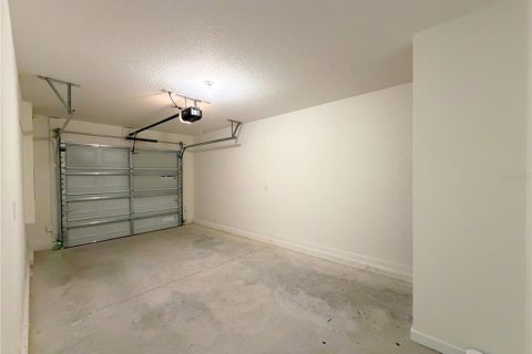 Townhouse in Ocala, Florida 3 bedrooms, 135.45 sq.m. № 2394154 - photo 4