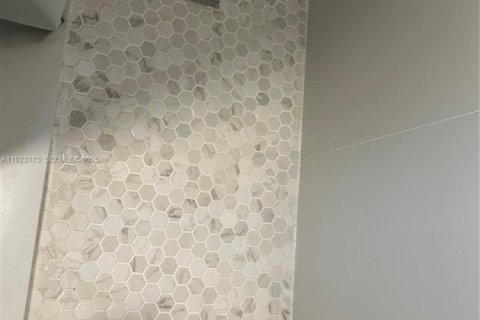 Villa ou maison à louer à Fort Lauderdale, Floride: 176.33 m2 № 1976627 - photo 12