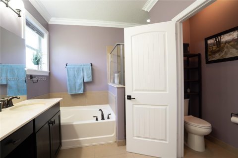 House in Homestead, Florida 4 bedrooms, 226.4 sq.m. № 1990849 - photo 18