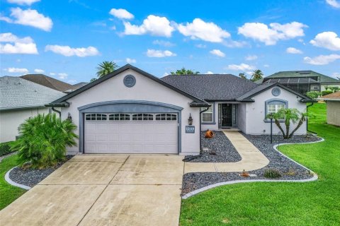 Villa ou maison à Summerfield, Floride 3 chambres, 136.75 m2 № 2101538