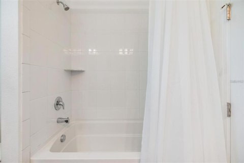 House in Wesley Chapel, Florida 4 bedrooms, 252.32 sq.m. № 1894005 - photo 26