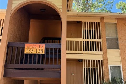 Condo à Gainesville, Floride, 1 chambre  № 2112320