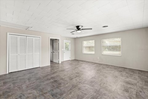 Villa ou maison à vendre à Ocala, Floride: 4 chambres, 162.21 m2 № 1910073 - photo 11