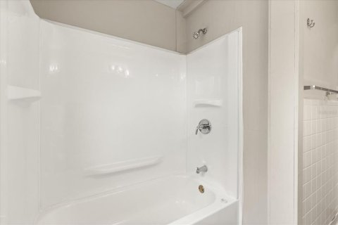 Villa ou maison à vendre à Ocala, Floride: 4 chambres, 162.21 m2 № 1910073 - photo 19