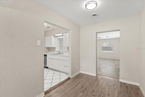 Villa ou maison à vendre à Ocala, Floride: 4 chambres, 162.21 m2 № 1910073 - photo 7