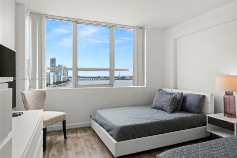 Купить кондоминиум в Майами-Бич, Флорида 2 спальни, 115.11м2, № 1980250 - фото 19