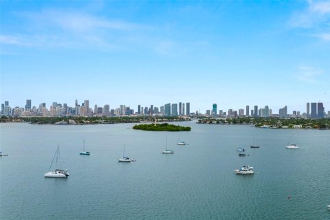 Купить кондоминиум в Майами-Бич, Флорида 2 спальни, 115.11м2, № 1980250 - фото 22