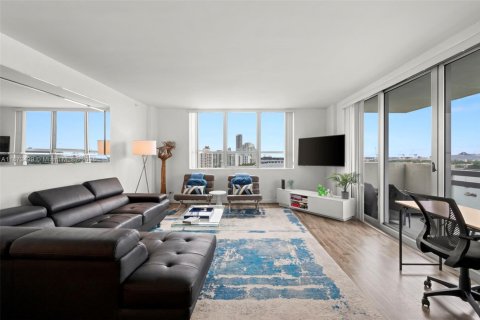 Купить кондоминиум в Майами-Бич, Флорида 2 спальни, 115.11м2, № 1980250 - фото 3