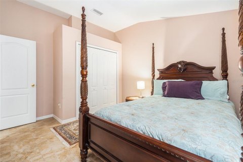 House in Tampa, Florida 4 bedrooms, 196.21 sq.m. № 1802948 - photo 26