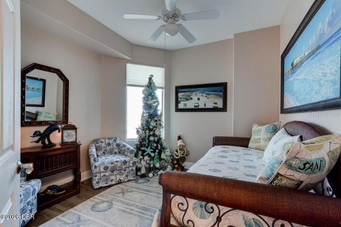 Copropriété à vendre à Daytona Beach Shores, Floride: 3 chambres, 167.97 m2 № 2284119 - photo 16
