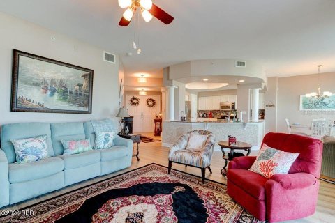 Copropriété à vendre à Daytona Beach Shores, Floride: 3 chambres, 167.97 m2 № 2284119 - photo 8