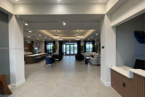 House in Homestead, Florida 3 bedrooms, 123.37 sq.m. № 1986883 - photo 24