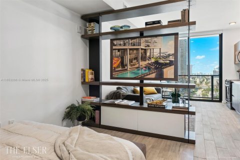 Condominio en venta en Miami, Florida, 1 dormitorio, 40.78 m2 № 1875554 - foto 8