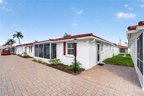 Купить виллу или дом в Сарасота, Флорида 5 комнат, 77.67м2, № 2316637 - фото 5
