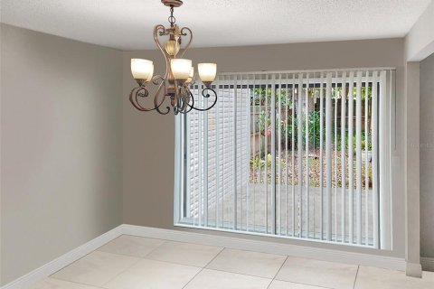 Dúplex en venta en Orlando, Florida, 3 dormitorios, 145.67 m2 № 1675462 - foto 7
