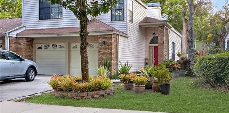 Dúplex en Orlando, Florida 3 dormitorios, 145.67 m2 № 1675462
